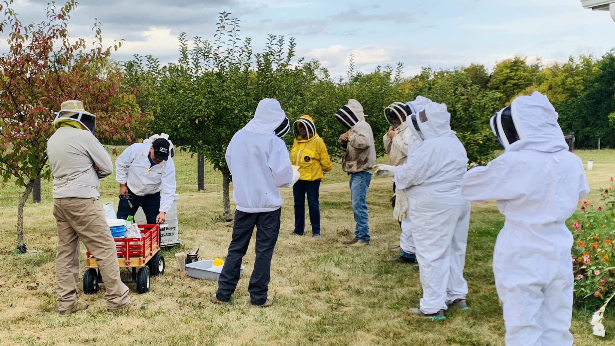 Advanced Beekeeper Class Indiana Saturday May 30th, 2026 – Four Leaf Honey